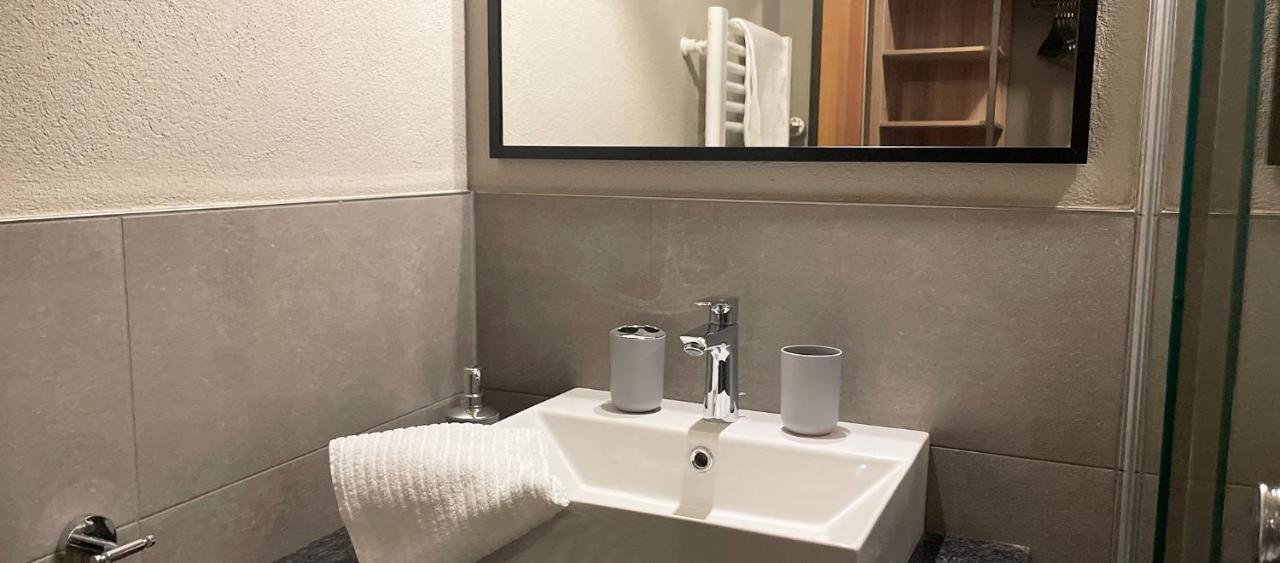 Hotel Das Bischof Tauberbischofsheim Esterno foto
